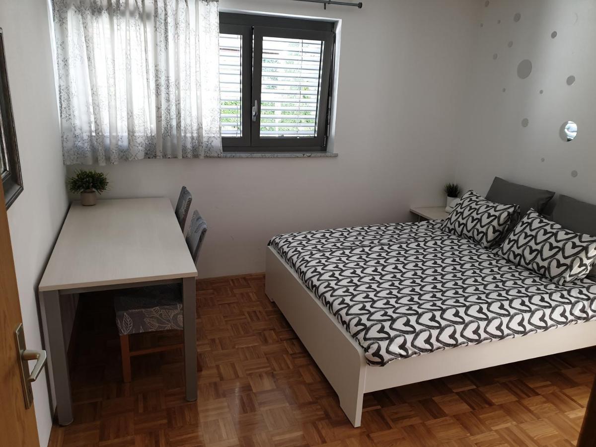 Apartment Emma Ljubljana - Free Parking, Ac, Wifi Zewnętrze zdjęcie