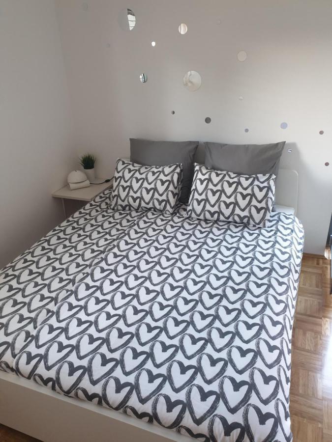 Apartment Emma Ljubljana - Free Parking, Ac, Wifi Zewnętrze zdjęcie