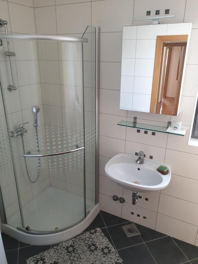Apartment Emma Ljubljana - Free Parking, Ac, Wifi Zewnętrze zdjęcie