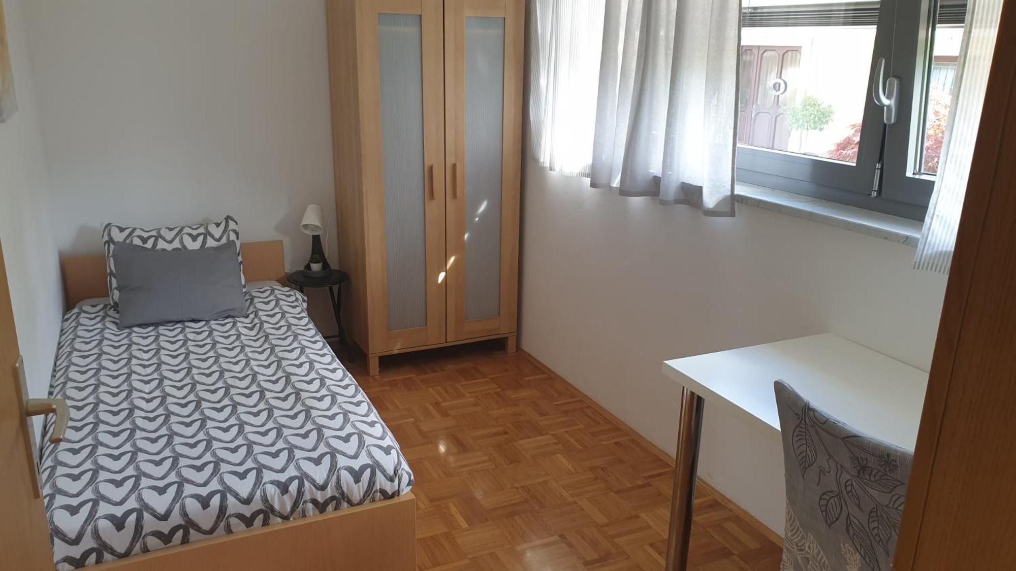 Apartment Emma Ljubljana - Free Parking, Ac, Wifi Zewnętrze zdjęcie